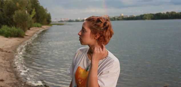 Model - Sara natural