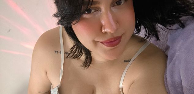 Model - ValMoonlight bigass