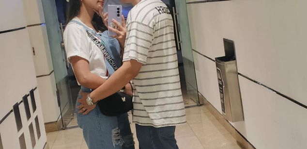 Model - Emily_and_Zac deepthroat