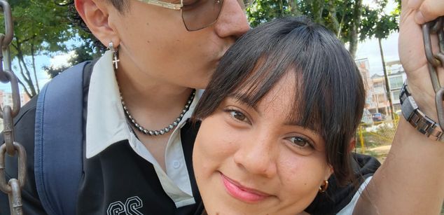 Model - Emily_and_Zac deepthroat