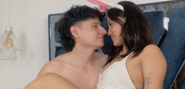 Model - Emily_and_Zac deepthroat