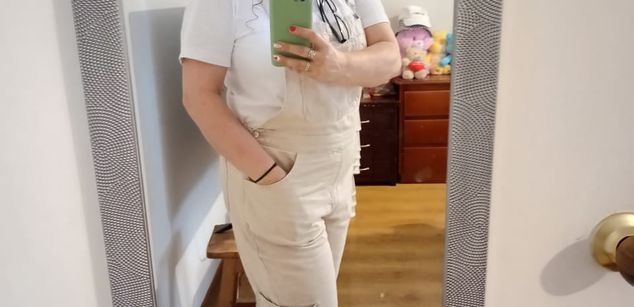 Model - AdeleSmithh heels