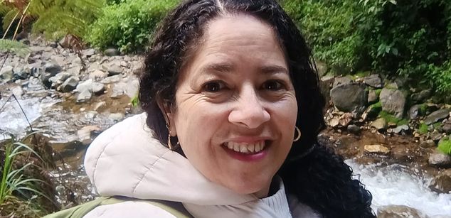 Model - AdeleSmithh heels