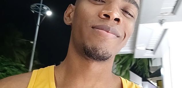 Model - Kiros findom