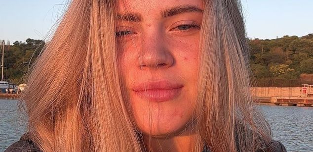 Model - ElseaBloom bdsm