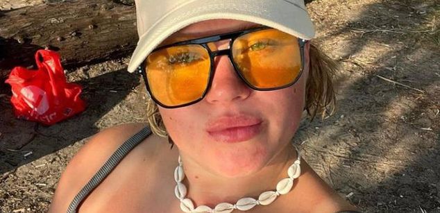 Model - ElseaBloom bdsm