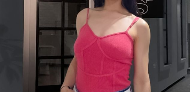 Model - KatherinJohns COLOMBIA