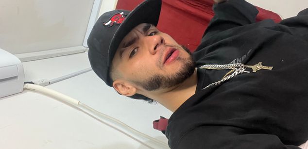 Model - Ryan695 smoke