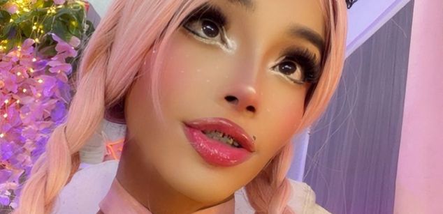 Model - scarlett barbieri mistress