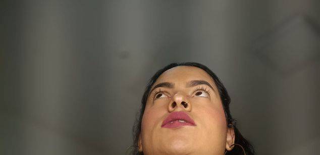 Model - Ambar SM bigboobs