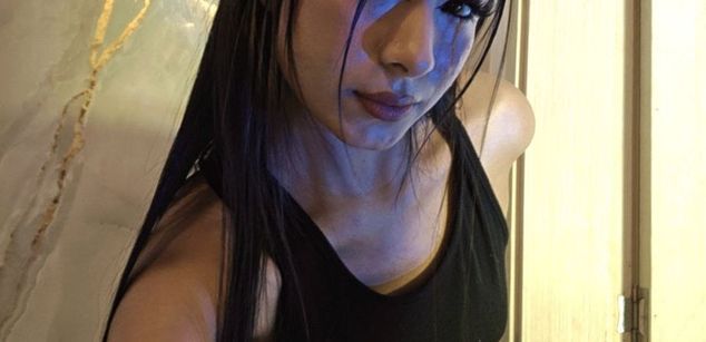 Model - LissaWild submissive