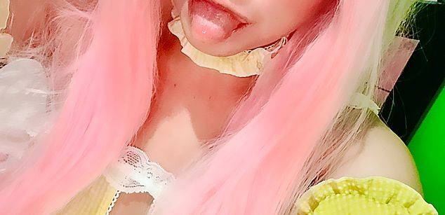 Model - ariakyubi Amateur