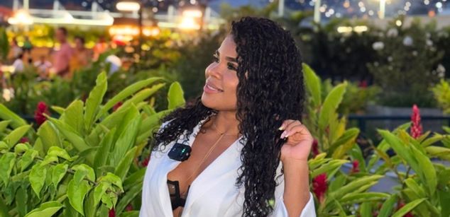 Model - NahiaraReina young