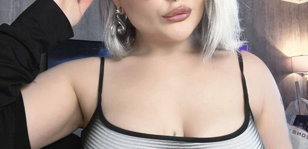 Model - Wounded_Goddess Dominatrix