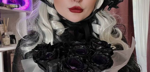 Model - Wounded_Goddess BDSM