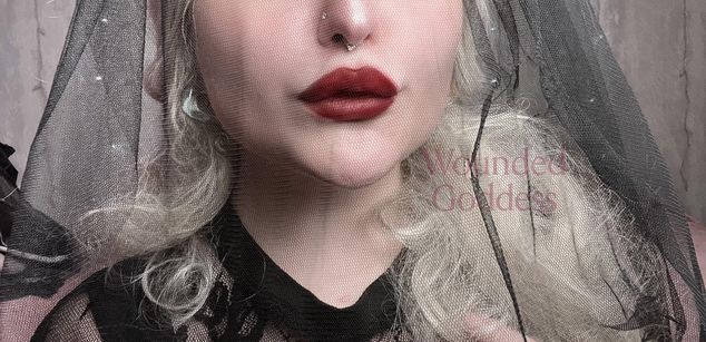 Model - Wounded_Goddess Dominatrix