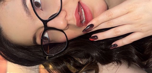 Model - ThrianaOlson bigass