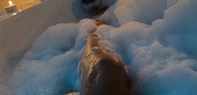 Model - Sophie bigboobs