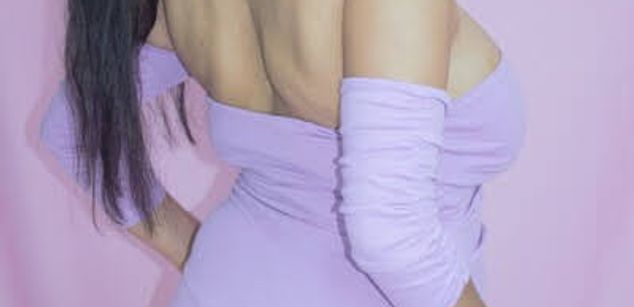 Model - Sienna Bell pussy