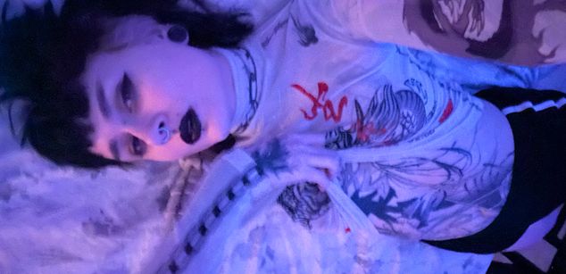 Model - Lacey-Maria gag