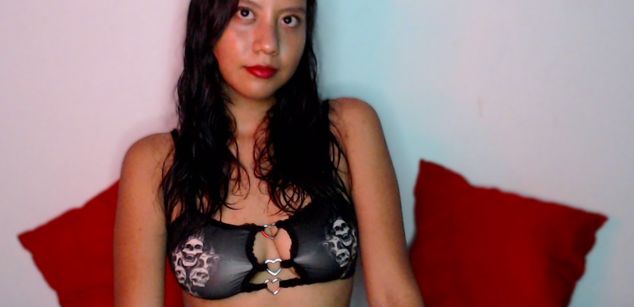 Model - Lola Gibson SQUIRT