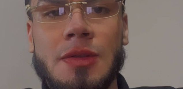 Model - Ryan695 smoke