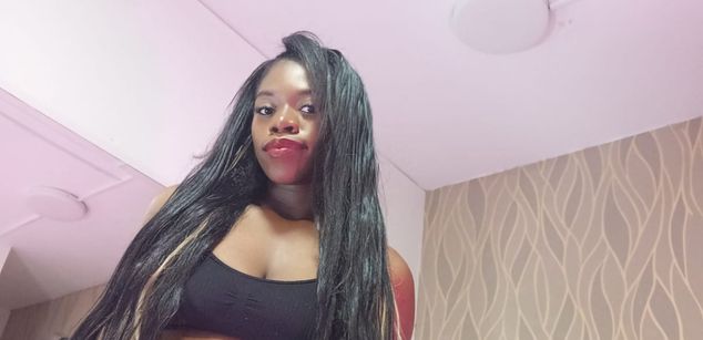 Model - NalaRoux taboo