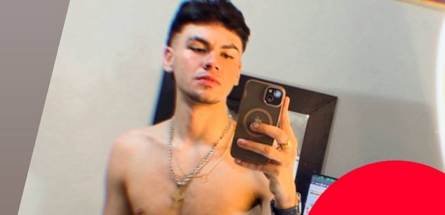 Model - Ryan695 smoke