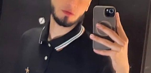 Model - Ryan695 smoke