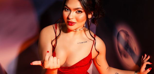 Model - SamanthaSimons girl