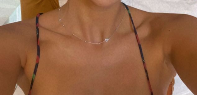 Model - DayanaNoir findom