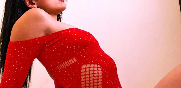 Model - Cata scott bigass