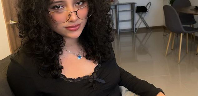 Model - NicoleWest BDSM