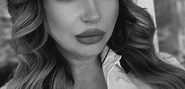 Model - AmandaLaSexy fastresponse