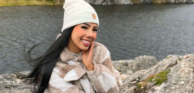 Model - MilaQueen love