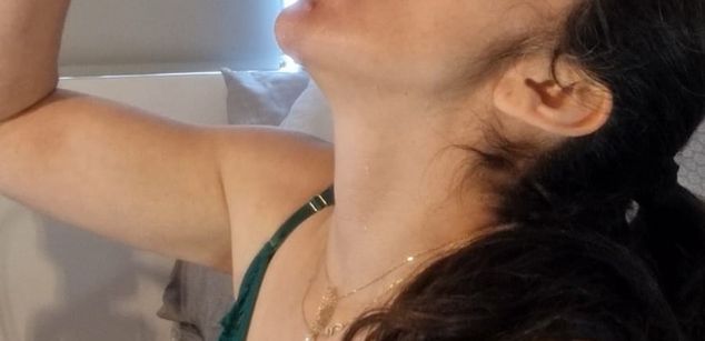 Model - EVA X squirt