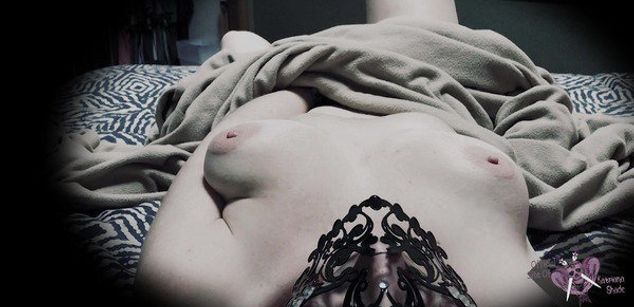 Model - Katriana Shade sexy