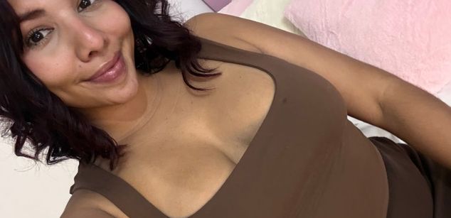 Model - Lucy Martelli bigass