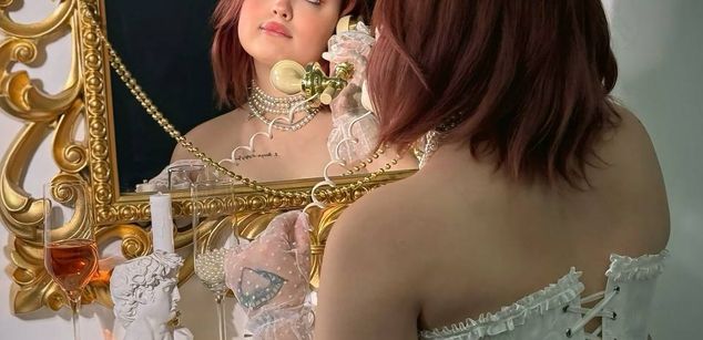 Model - KellyMoors joi