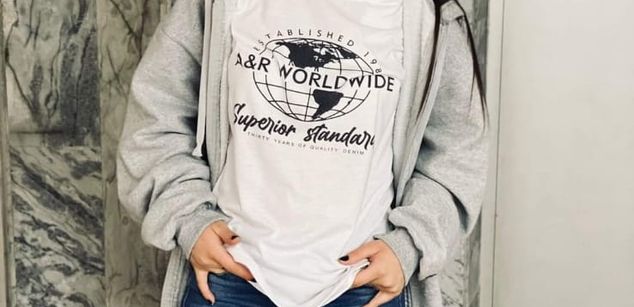 Model - RubyDevineh heels