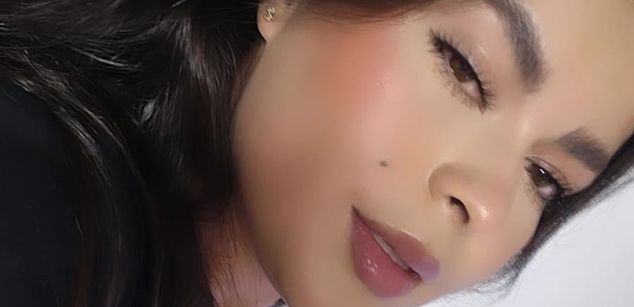 Model - Agata Vixen longhair