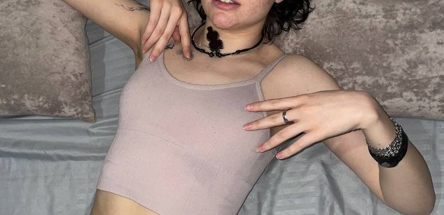 Model - Svenna natural