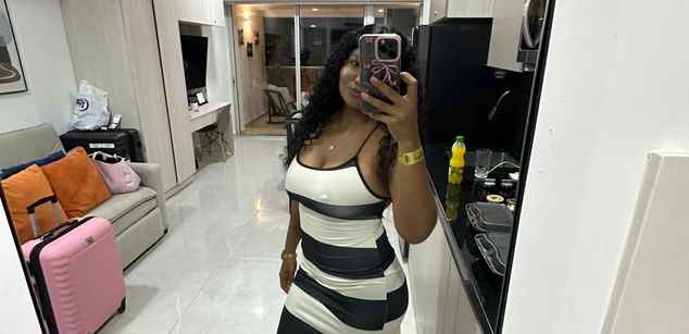 Model - yei bigboobs