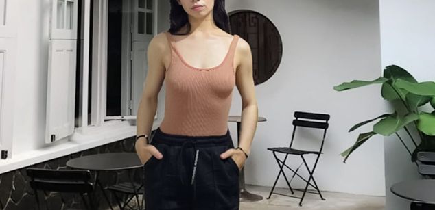 Model - KatherinJohns COLOMBIA