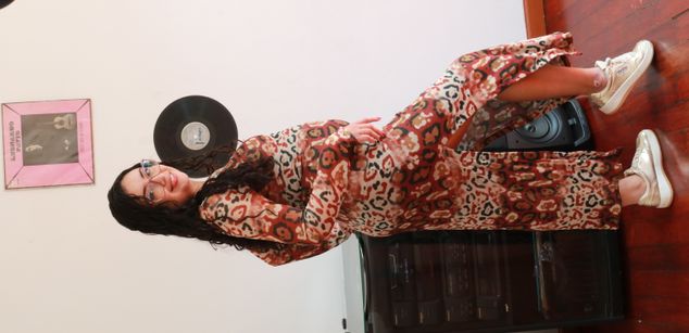 Model - Evolet Flower teen