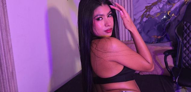 Model - LissaWild submissive