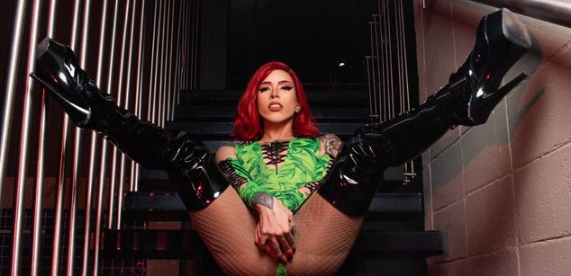 Model - MIss Ivanna dirtytalk