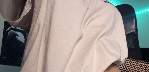 Model - lucy liw cum