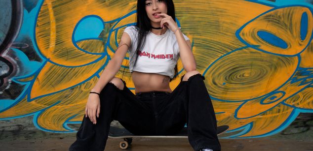 Model - Bella Vixeen squirt