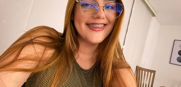 Model - Hailey Tims Online